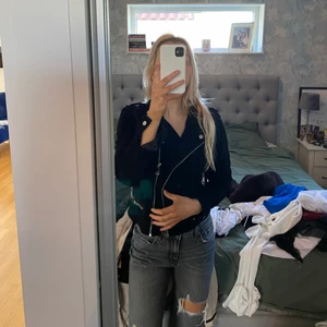 Vero moda mockajacka - Mockajacka från vero moda. Superfint skick! Stl 36/38