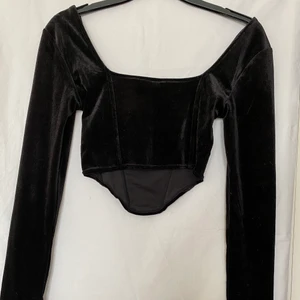 H&M Långärmad Top (XS) - Ny skick