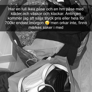 Väskor, klänningar, byxor, kjol,tröj osv - Bra plagg 