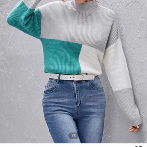 Cool shein tröja S - Snygg tröja från shein storlek S, köpte den för 169kr oanvänd , tänker mig kring 130 kr