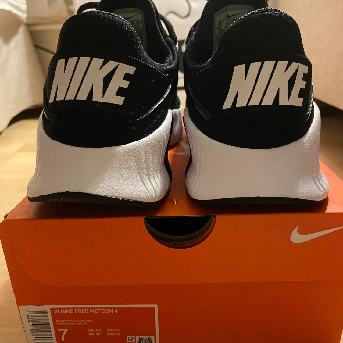 Nike Free Metcon 4 - 90