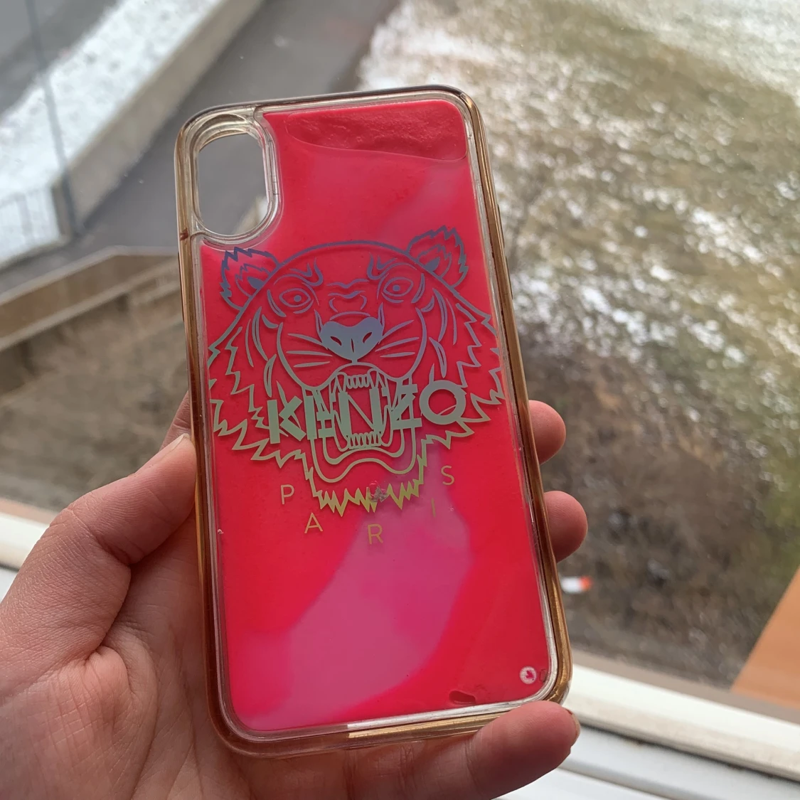 Kenzo mobilskal - 91