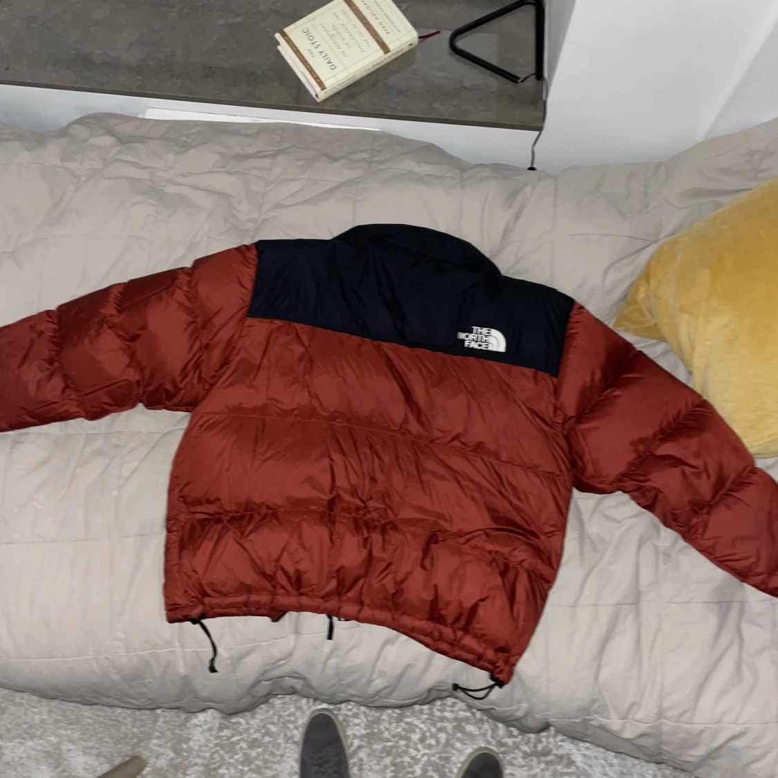 The North Face - röd pufferjacka - perfekt för skidåkning - 90