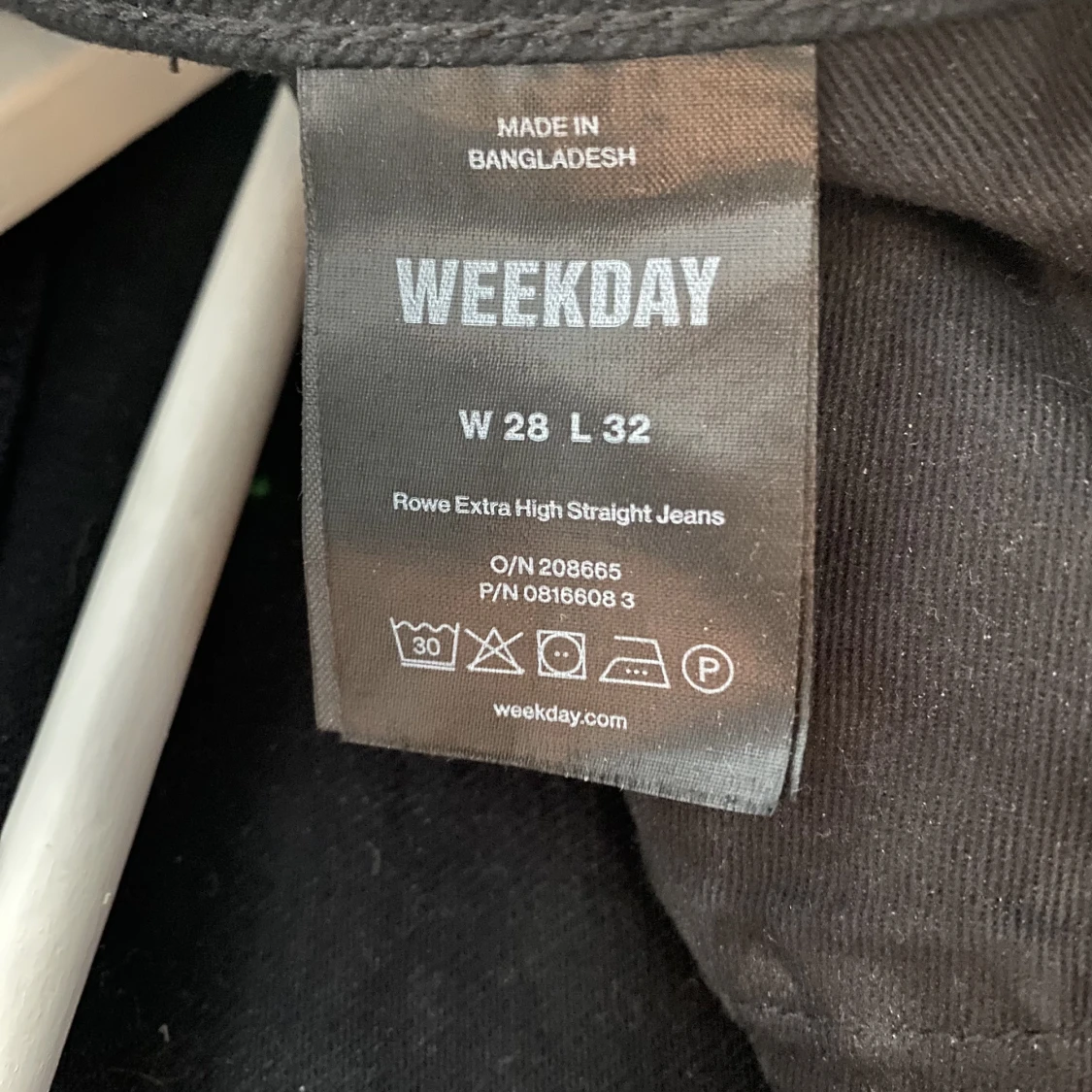 Weekday Rowe Extra High Straight Jeans  - 91