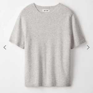 Soft goat t shirt - INTRESSEKOLL på min soft goat chunky t-shirt.💞nypris 2200