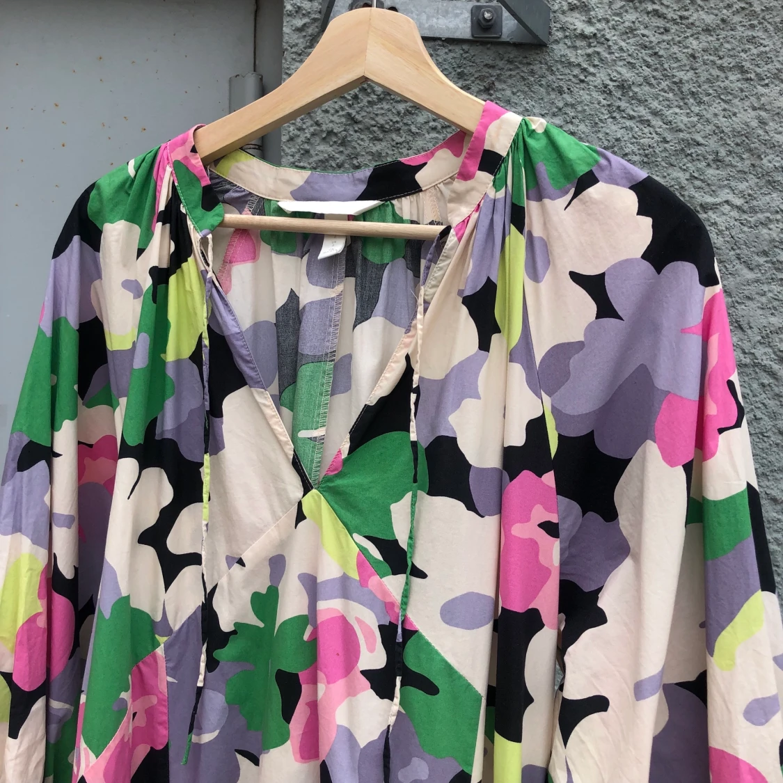 Blommig klänning  - 91