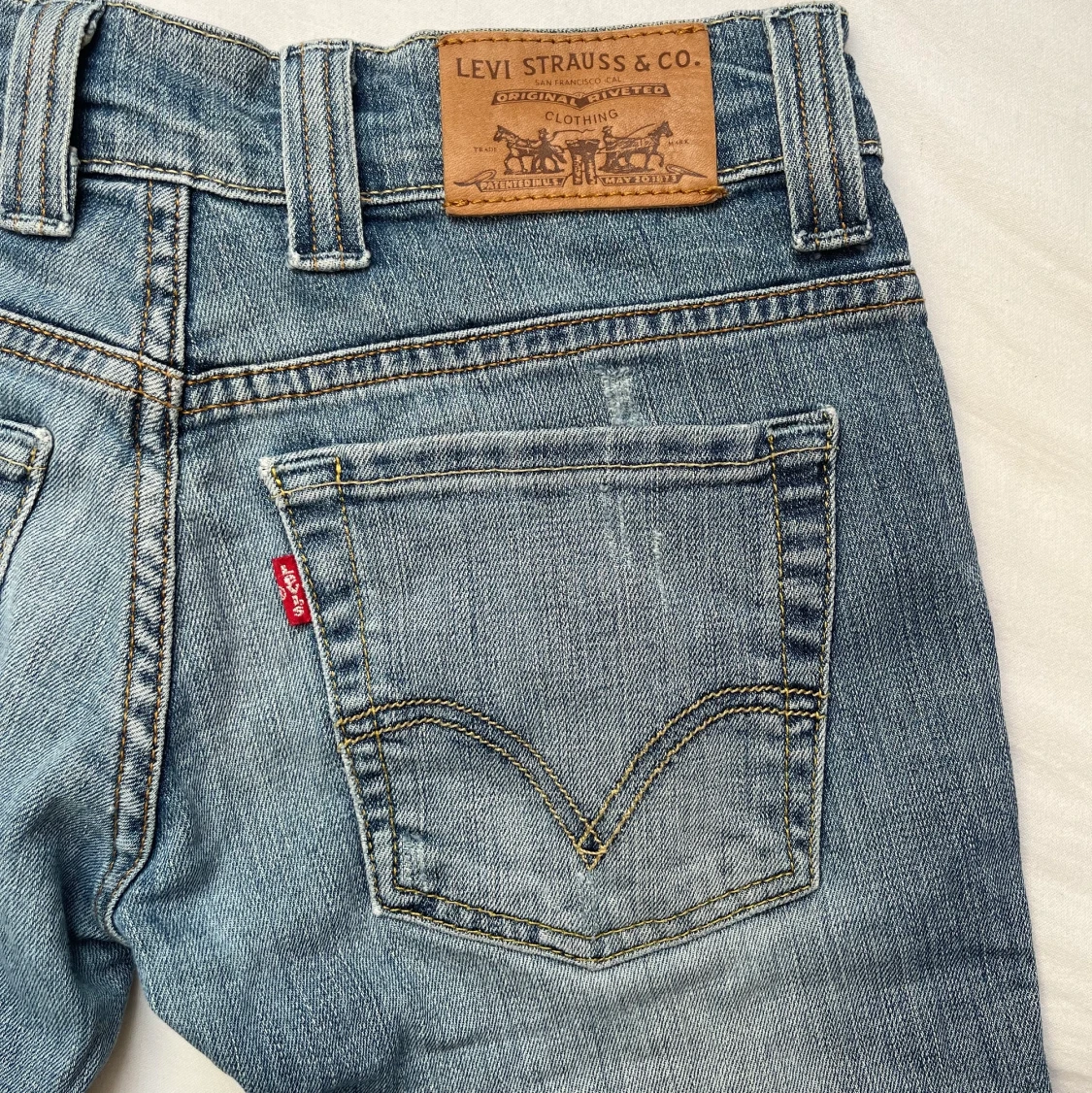 Levi’s jeans - 91