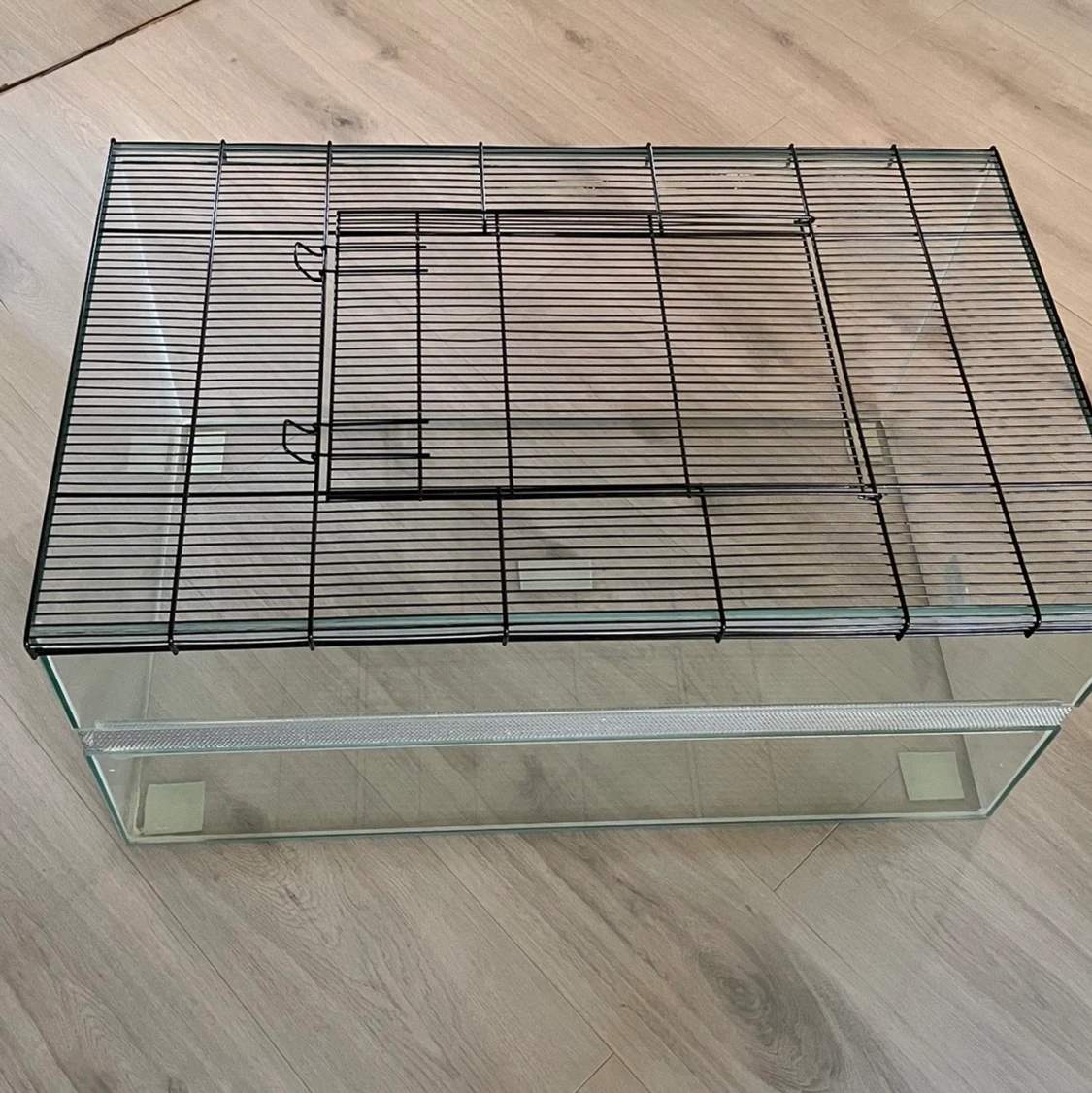 Hamsterbur & tillbehör  - 90