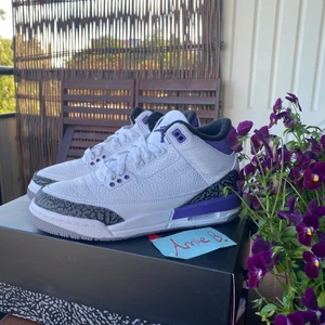 Air Jordan 3 Retro GS - Jordan 3 Retro i storlek 38 (US 5.5Y) Sticker medföljer 💕 Oanvänd och oprövade