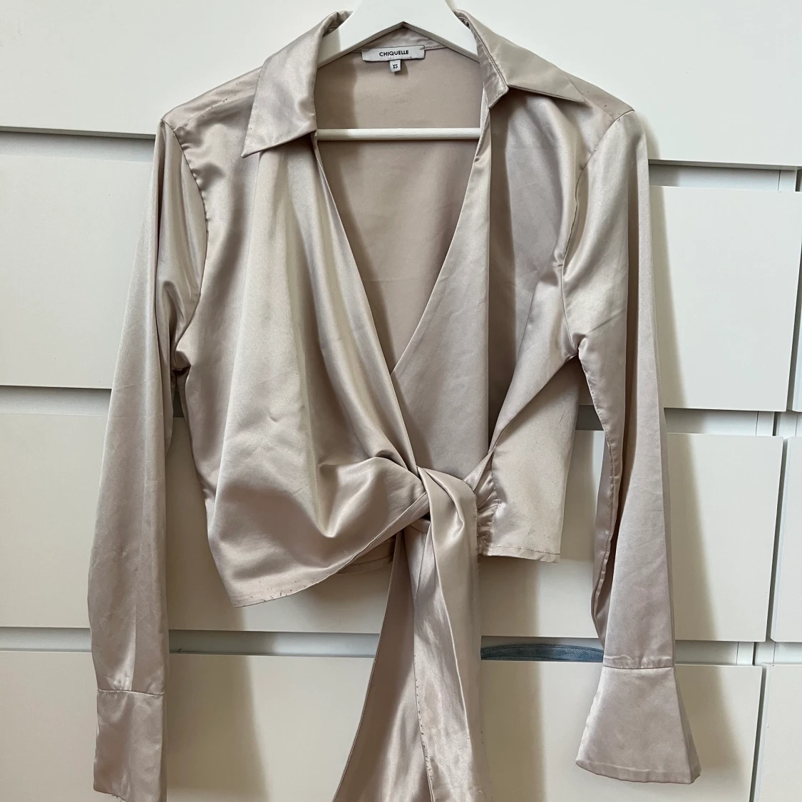 Knytblus chiquelle storlek xs