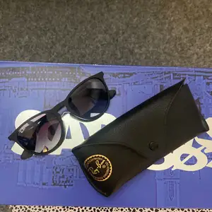 Rayban solbrillor 500kr 