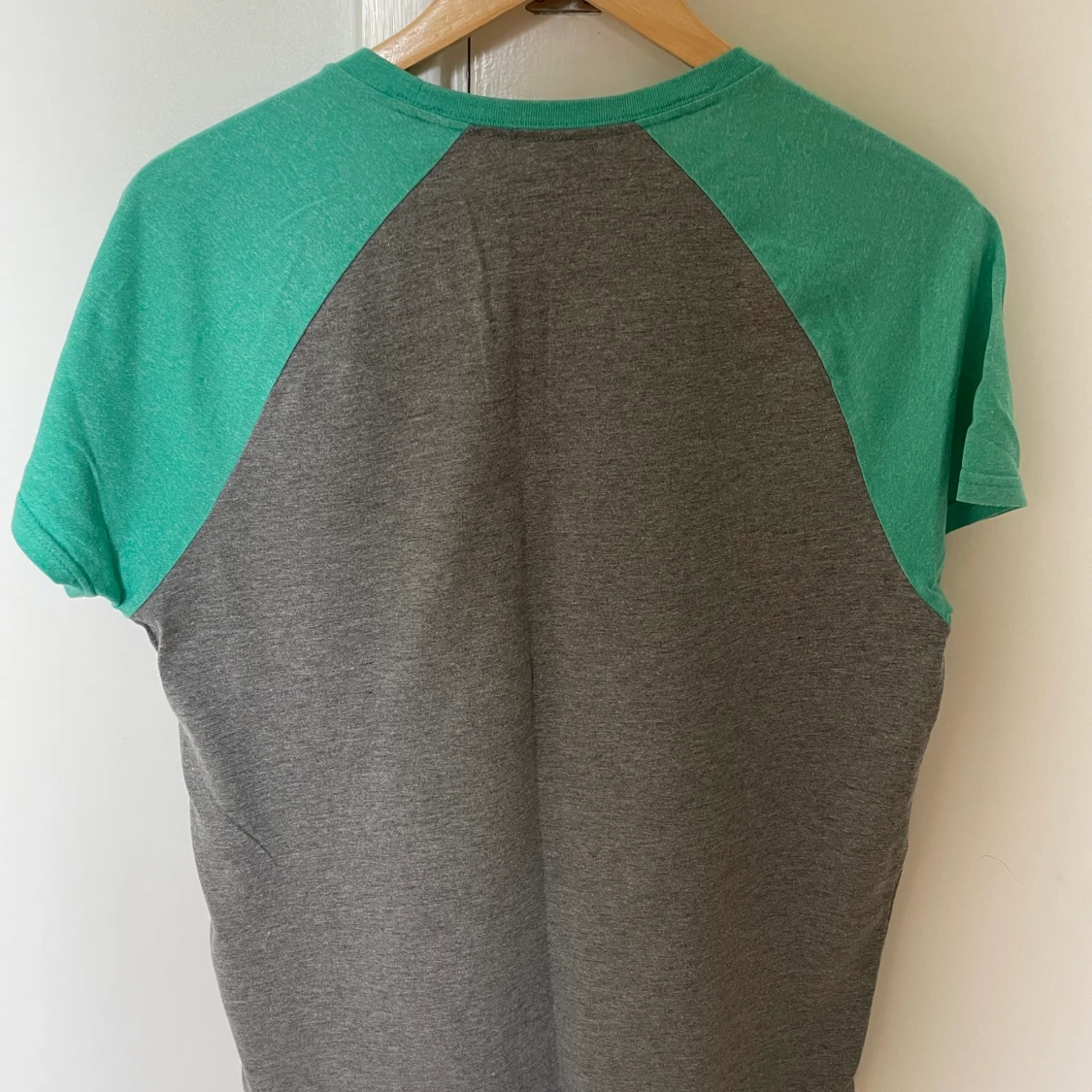 Hollister T-shirt  - 90