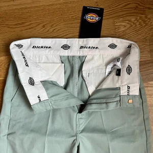 Dickies 874 - helt nya dickies 874 från yunkyard i färgen mintgrön/turkos :)