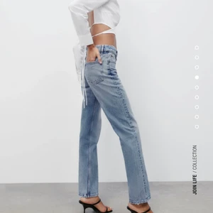 Straight jeans  - Jeans från zara i storlek 34 säljer eftersom att de inte passar mig.  De är aldrig använda med lapp kvar och är köpta för 359.