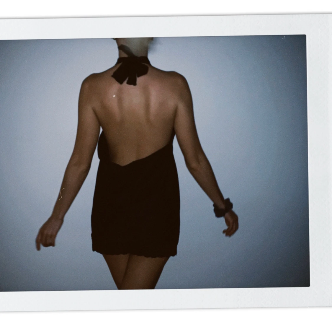 Svart halterneck klänning - 90