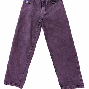 Polar Skate Co  - Polar Skate Co - 93’ denim purple black. Använda en gång. Ny skick.                                                                     Köpare står för frakten                                                        Betala med Swish