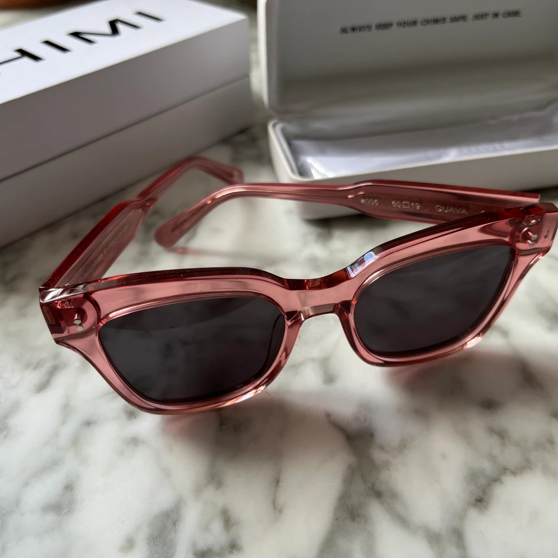 Chimi Solglasögon  - 90