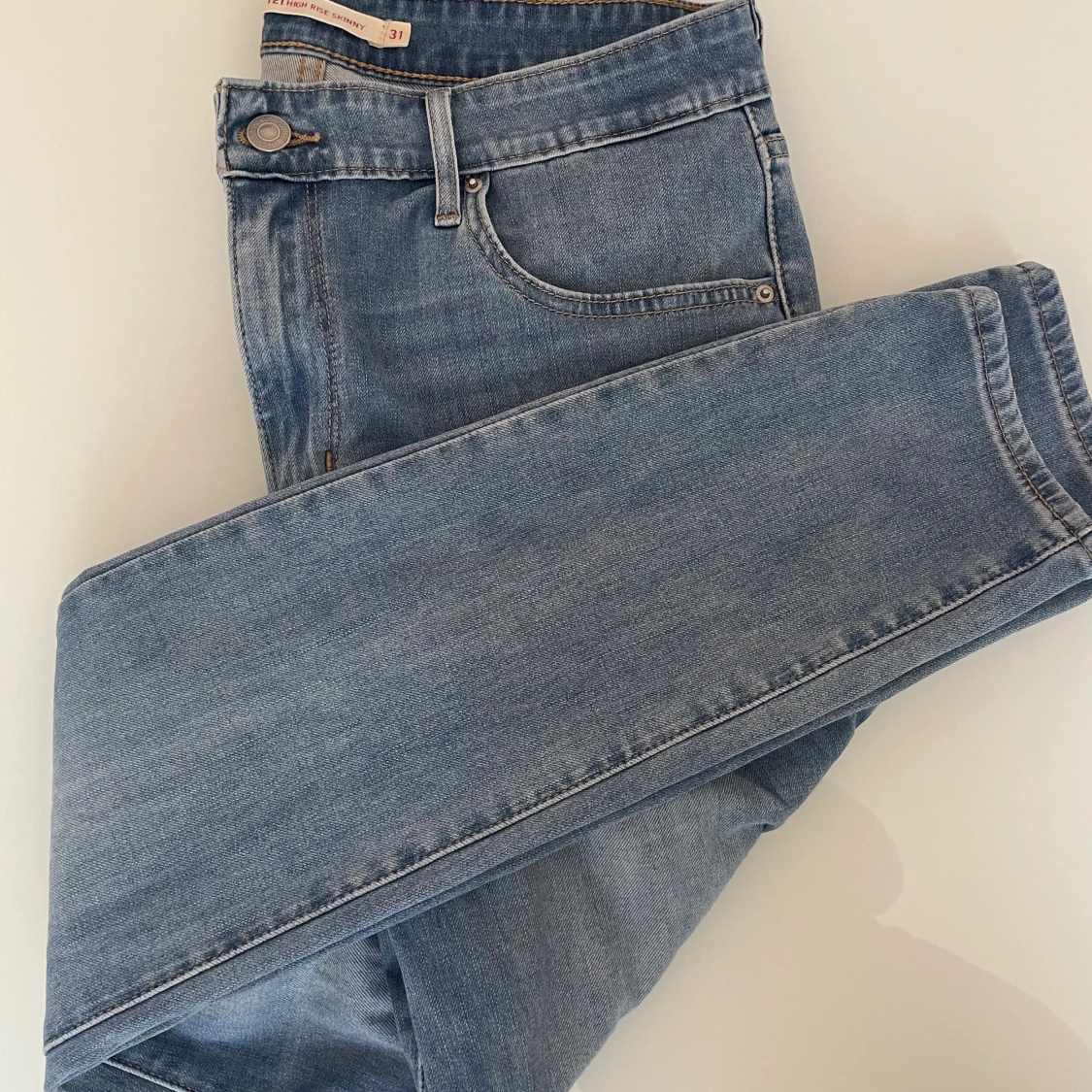 Levis jeans ljusblå