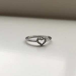 Silverring - SUPERSÖT silverring!!!! Jättegullig men kommer ej till användning 💕 köpt på guldfynd för 249 säljer för 150🌸