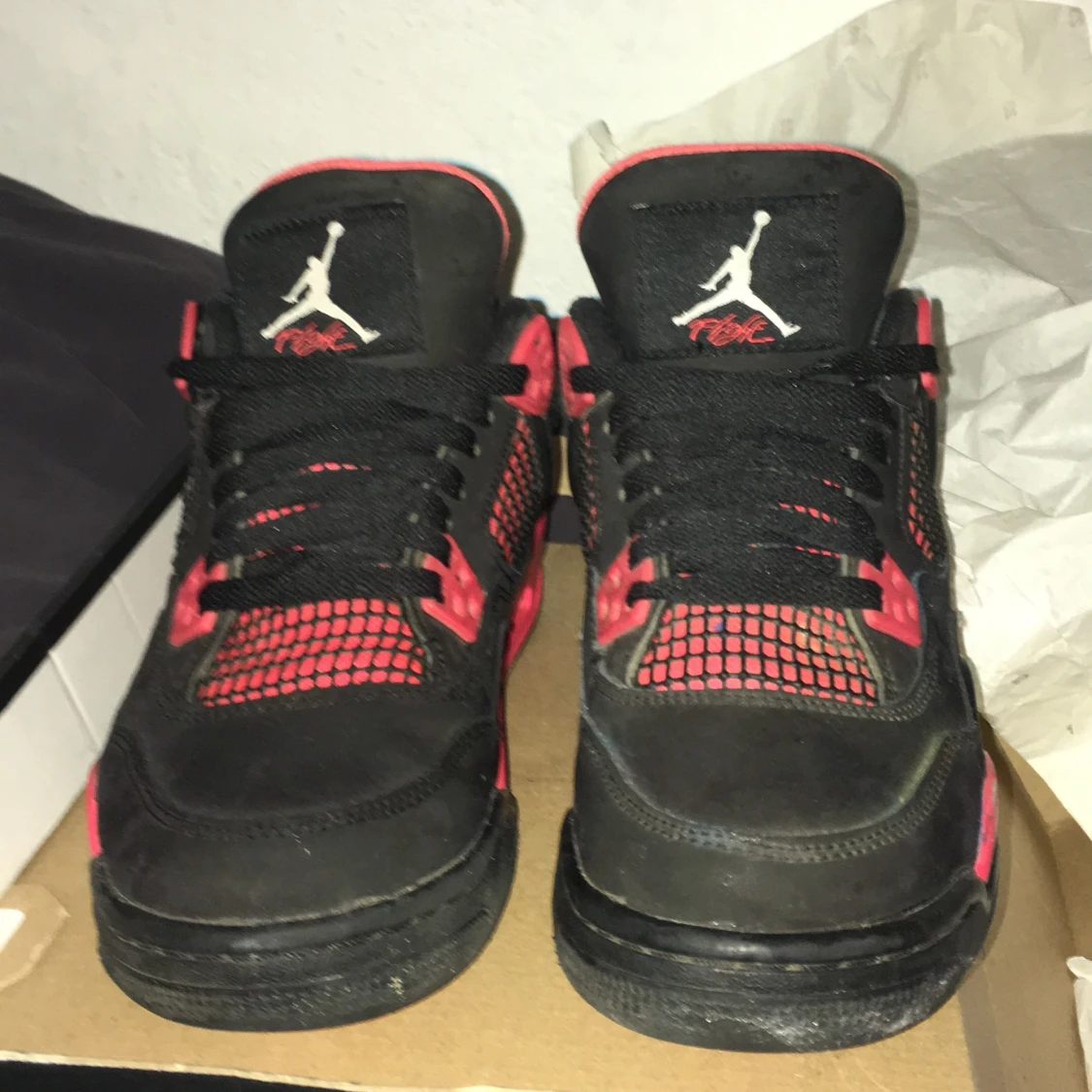 Säljer min jordan 4 red thunder - 91