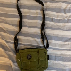 Väska - Liten väska😊