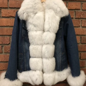 Jeansjacka med päls - Exklusiva jeansjacka med päls 