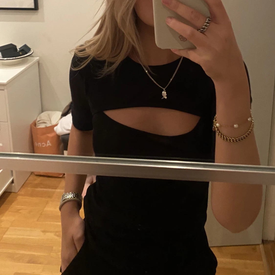 Snygg festtopp från Zara.  - 90