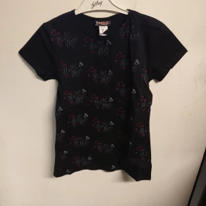 Tjej t-shirt  - 100% bomull, made in usa