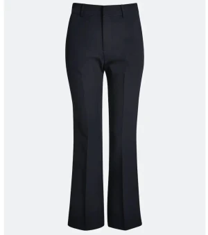 BIKBOK kostymbyxor svart strl34 - Inga skador repor kommer intr till användning storlek 34 kan frakta o mötas upp pris kan diskuteras 💓 nypris 399kr säljs för 199kr💕