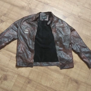 Jacka - Vintage läder biker jacka!