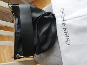 Carin Wester väska  - Fin Carin Wester väska i mellan storlek.  Knappt använd.