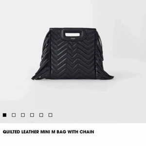 Maje väska  - < Har fått sjukt mycket meddelanden, kan inte svara alla > Maje väska, båda banden finns. Bud på 1700