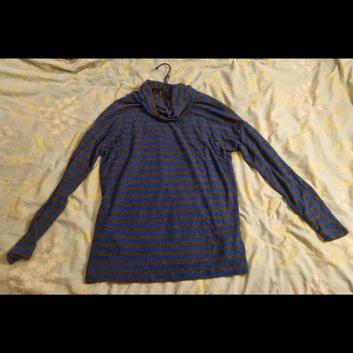 Soyaconcept blå randig tröja storlek M