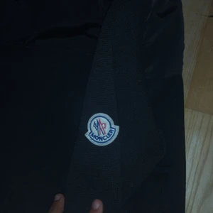 Moncler jacka - Helt ny