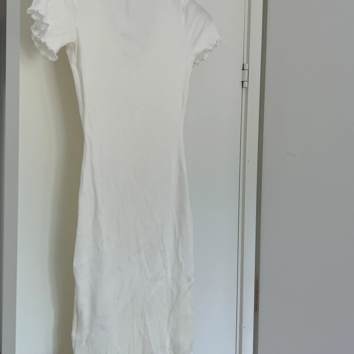 Vit klänning strl.36 - 90