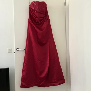 red long Skirt size 40 - Beautiful dress