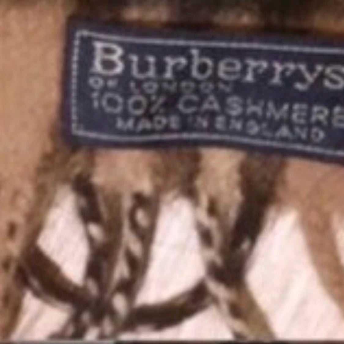 Burberry halsduk i cashmere  - 90