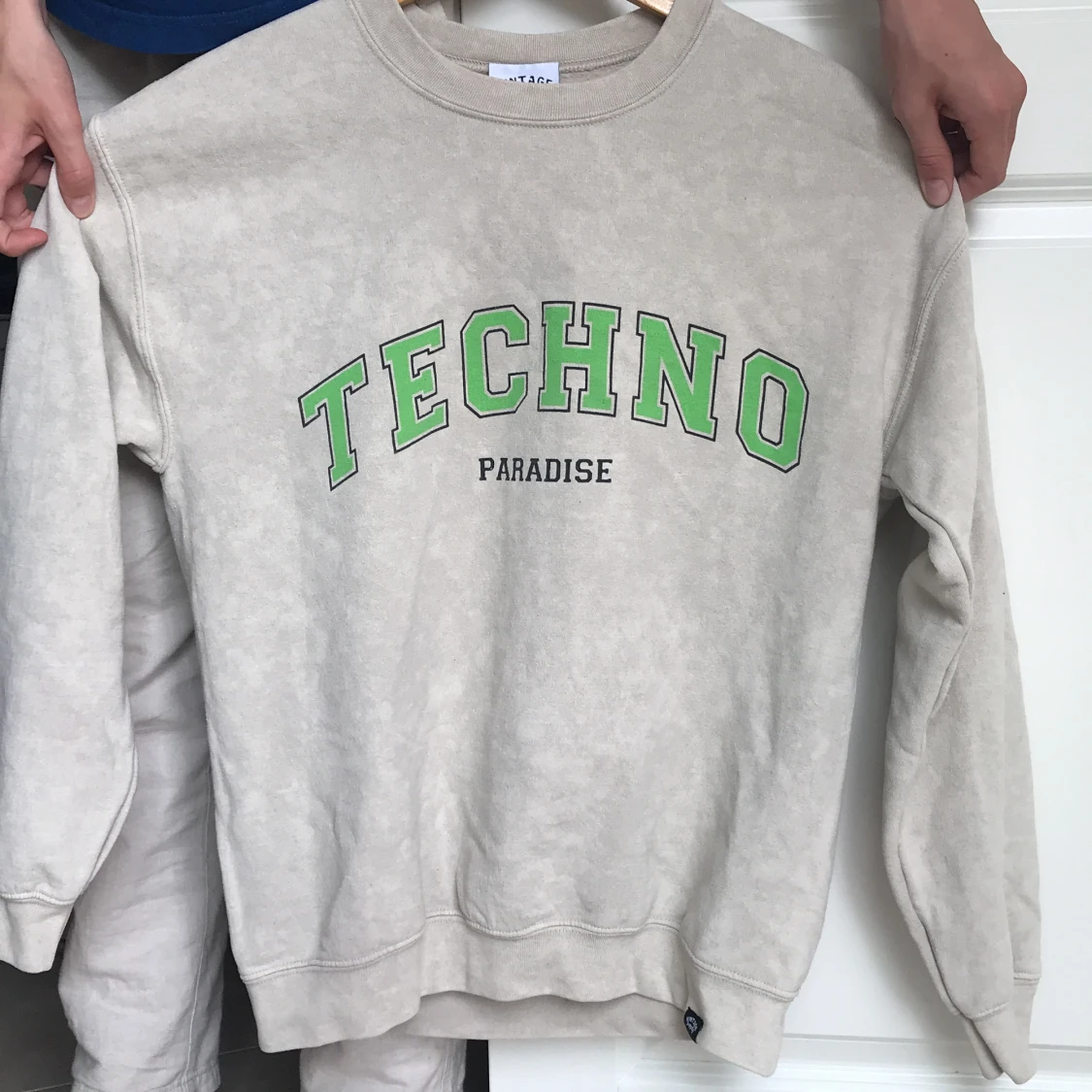 vintage sweatshirt  - 91
