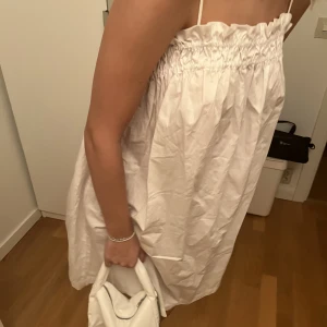 Klänning - Så fin klänning från HM.