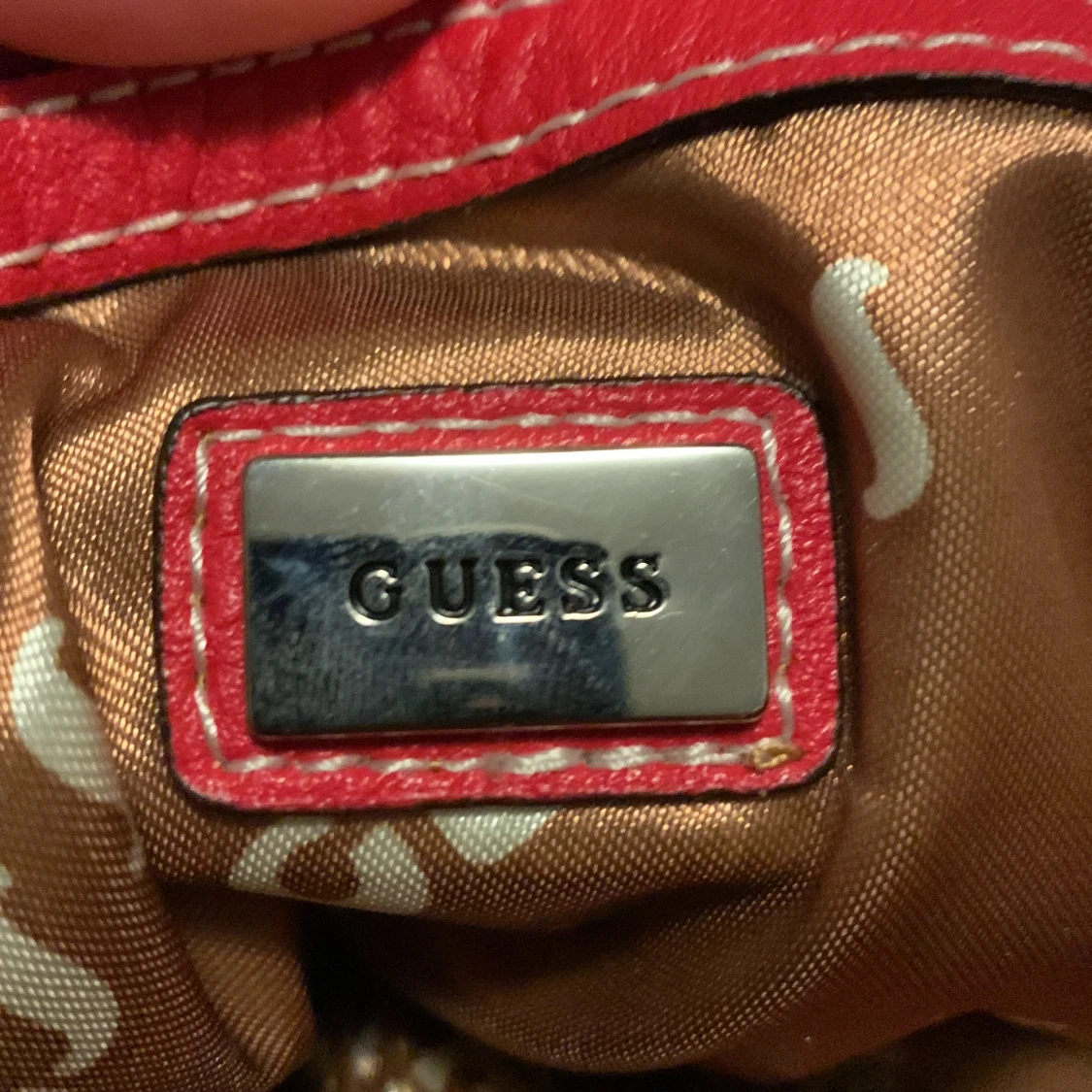 Guess väska - 91