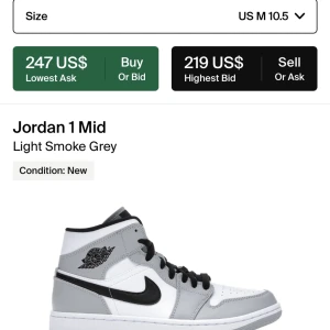 Jordan 1 mid Light smoke grey  - Storlek 44. Väldigt sparsamt använda, Så gott som nya. Köpta ifrån StockX så box och alla tillbehör medföljer. 