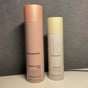 Kevin Murphy hårspray och torrshampo - Säljer en hårspray och torrshampo från Kevin Murphy. Helt oöppnade. Fick dem i present men kommer inte att anväda dem.   Säljer båda för 300kr (Orginalpris ca 300kr/styck). Köparen står för frakt. Kan även mötas i Stockholm. 