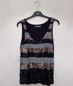 Paljetttopp - Superfin paljetttopp i mycket bra skick.