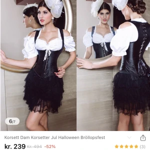 Korsett  - Korsett i bra kvalitet, köpt på light in the box, aldrig använd. Trosorna kom med korsetten. Passar XXS-S. Gör den så stor/liten du vill beroende på hur hårt du knyter den. Till halloween eller alla hjärtans dag 😍