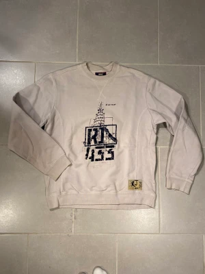 RIFLE sweatshirt  - Spanskt märkes plagg