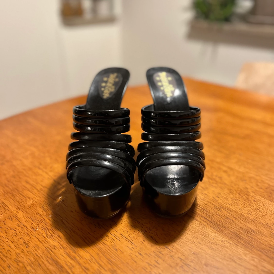 Svarta pumps strl 39 - 91