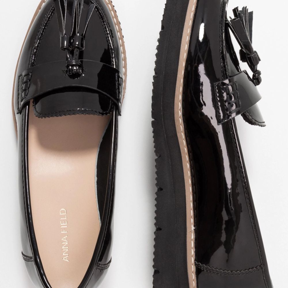 Anna field deals loafers