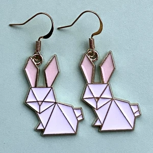 Kanin örhängen 🐇 - Nickelfria krokar och fri frakt 🐇