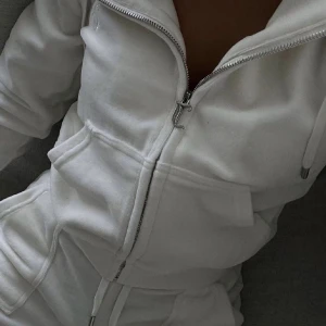 Juicy set - Vitt juicy set i storlek S/M☺️