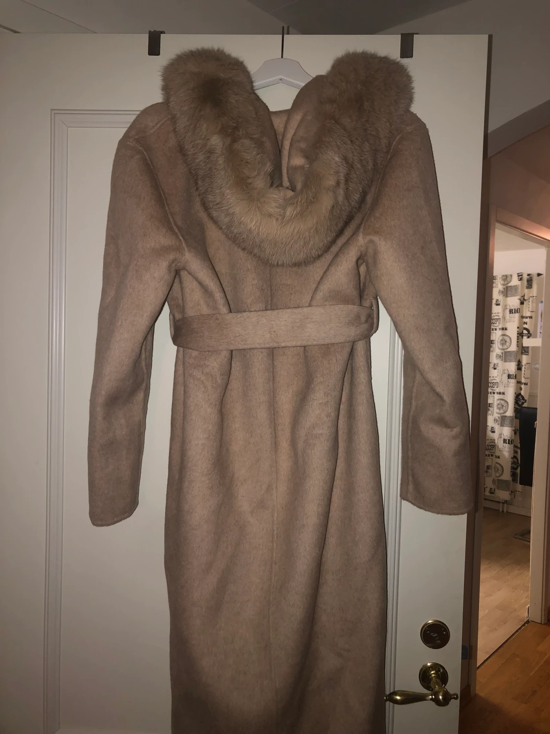 Oanvänd kappa med rävpäls, BUDA - 90